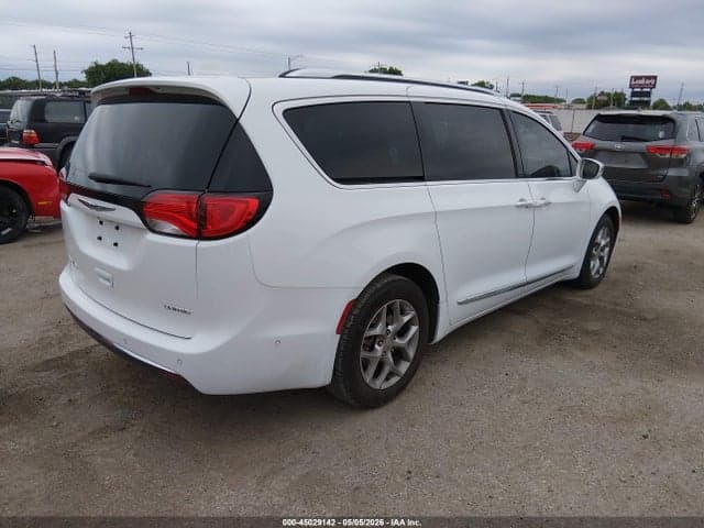 2019 CHRYSLER PACIFICA LIMITED 4