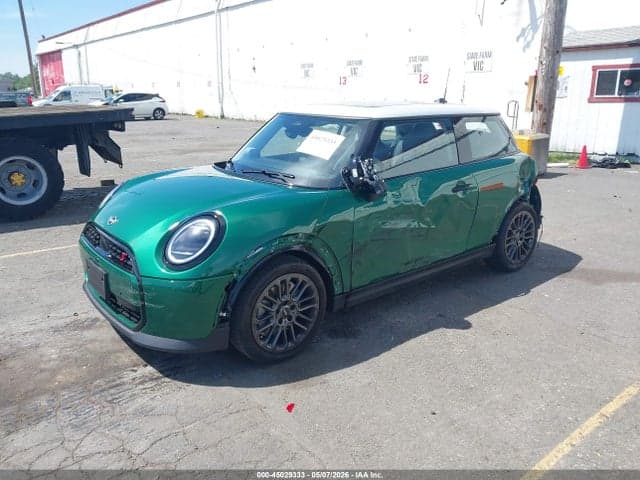 2025 MINI HARDTOP COOPER 2