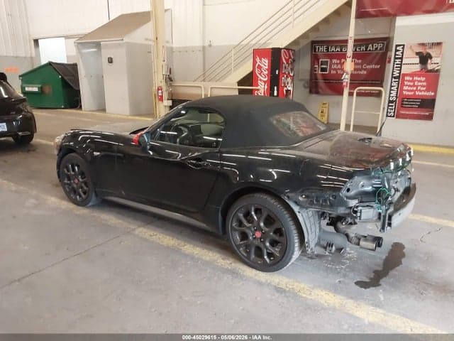2020 FIAT 124 SPIDER ABARTH 3