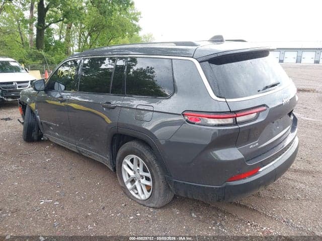 2023 JEEP GRAND CHEROKEE L LAREDO 4X4 3