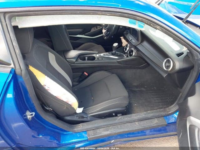 2018 CHEVROLET CAMARO 1LT 5