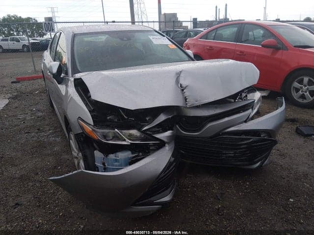 2019 TOYOTA CAMRY LE 6