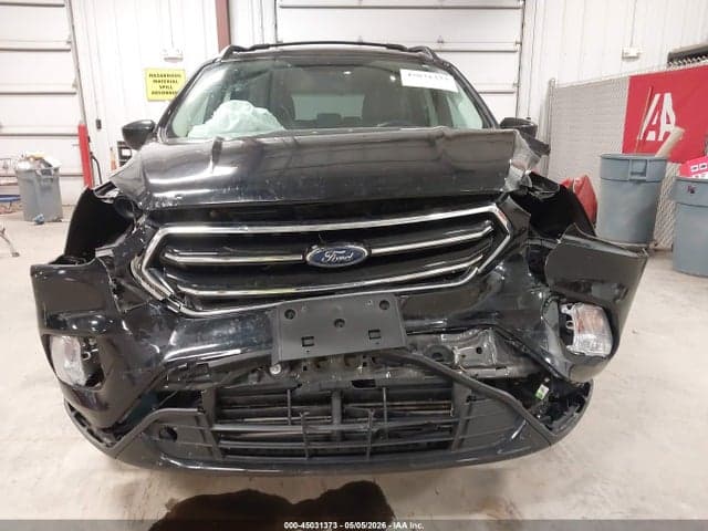 2017 FORD ESCAPE SE 13