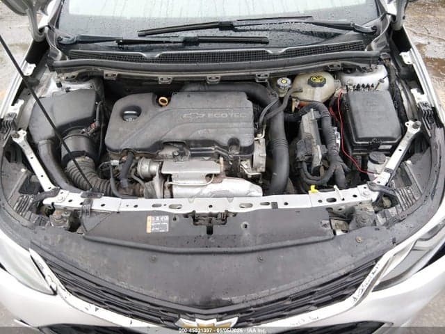 2017 CHEVROLET CRUZE LT AUTO 10