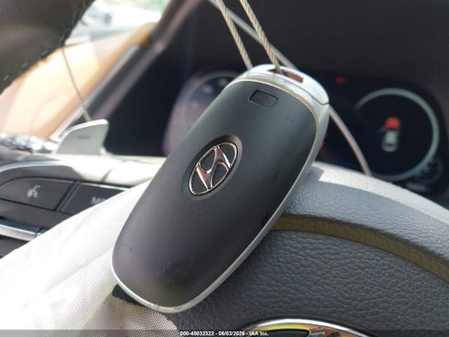 2022 HYUNDAI SONATA LIMITED 11