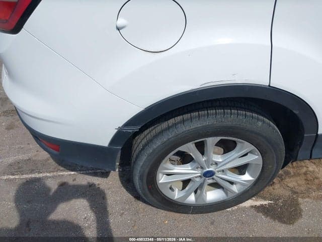 2017 FORD ESCAPE SE 13