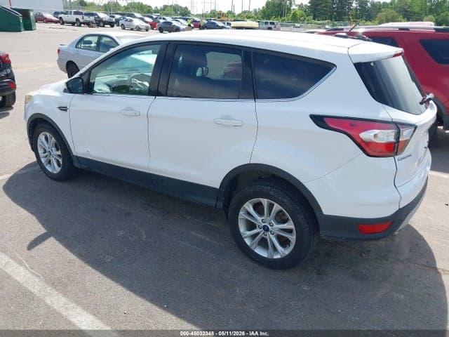 2017 FORD ESCAPE SE 3