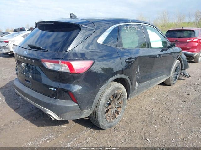 2020 FORD ESCAPE SE 4