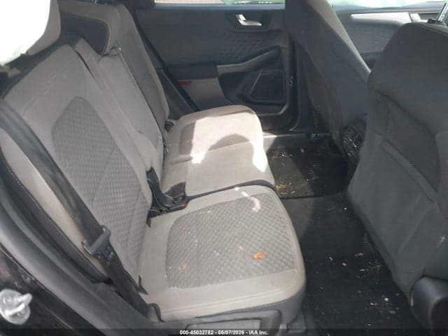 2020 FORD ESCAPE SE 8