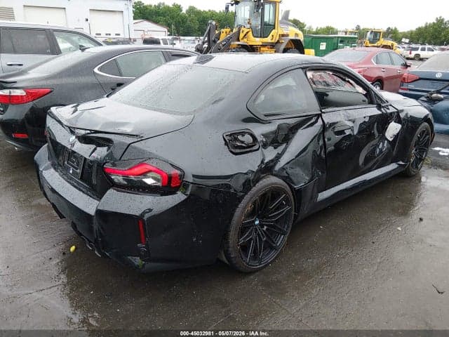 2025 BMW M2 4