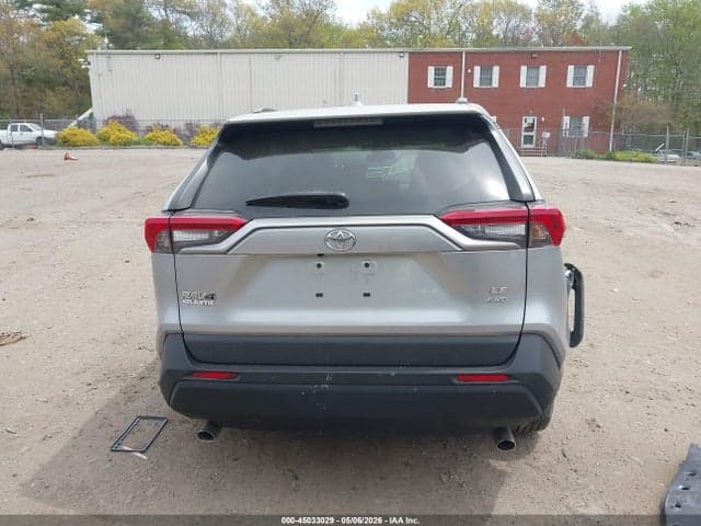 2021 TOYOTA RAV4 LE 17