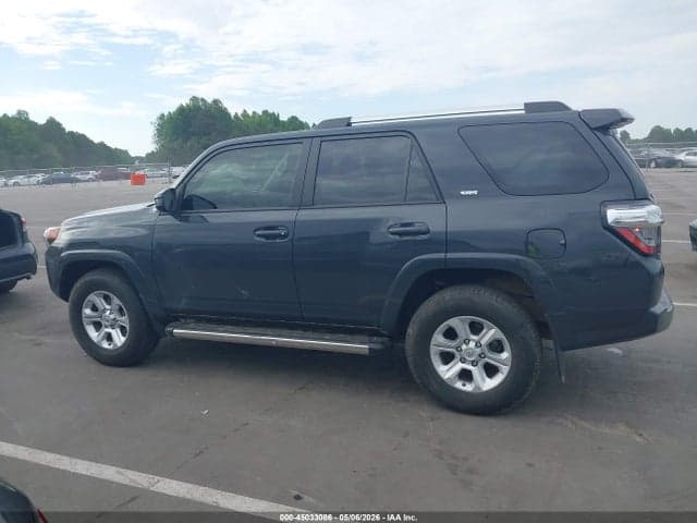 2024 TOYOTA 4RUNNER SR5 14