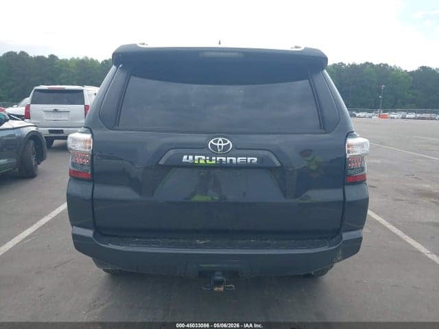 2024 TOYOTA 4RUNNER SR5 16
