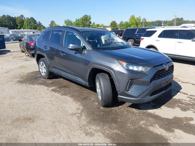 2021 TOYOTA RAV4 LE 1