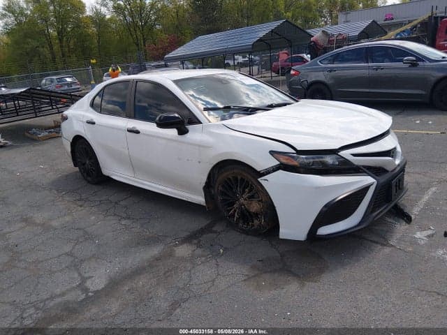2021 TOYOTA CAMRY SE NIGHTSHADE EDITION