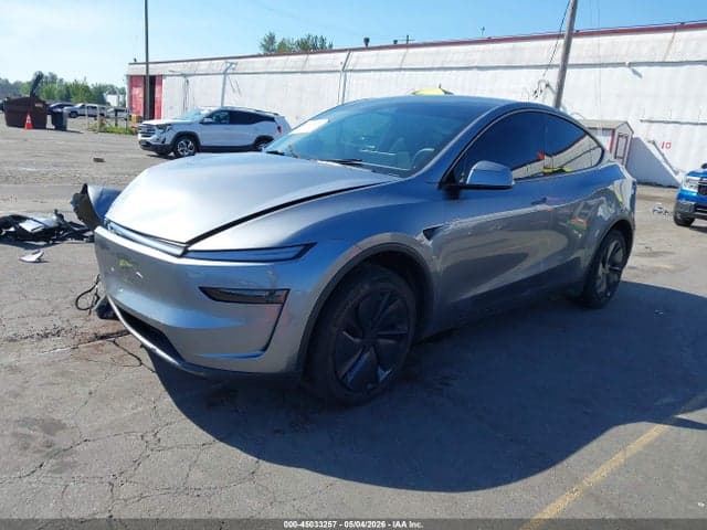 2026 TESLA MODEL Y 2