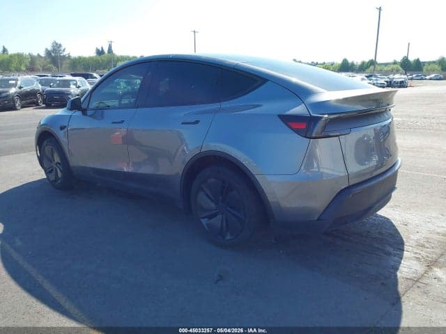 2026 TESLA MODEL Y 3