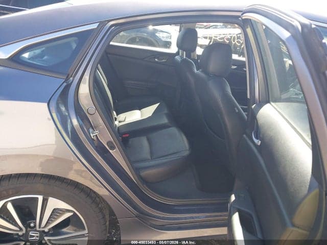 2017 HONDA CIVIC EX-T 8