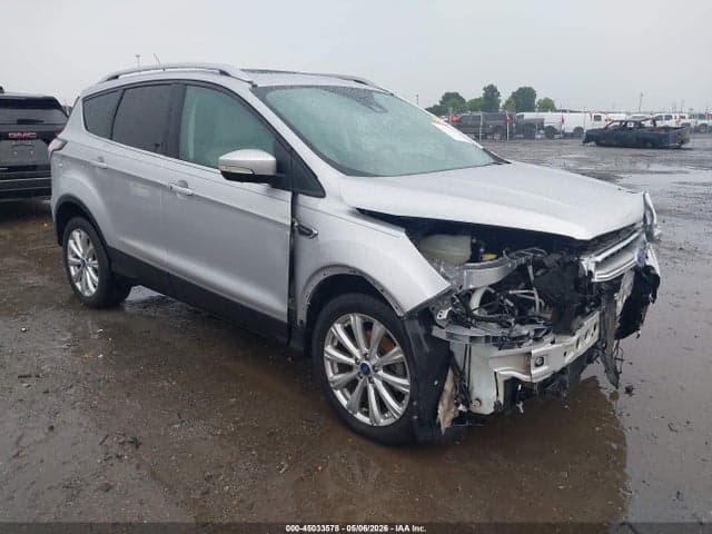 2017 FORD ESCAPE TITANIUM 1