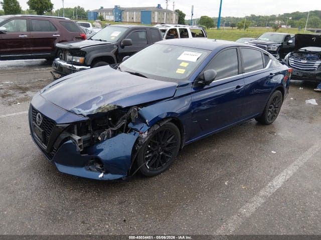 2020 NISSAN ALTIMA SR INTELLIGENT AWD 3