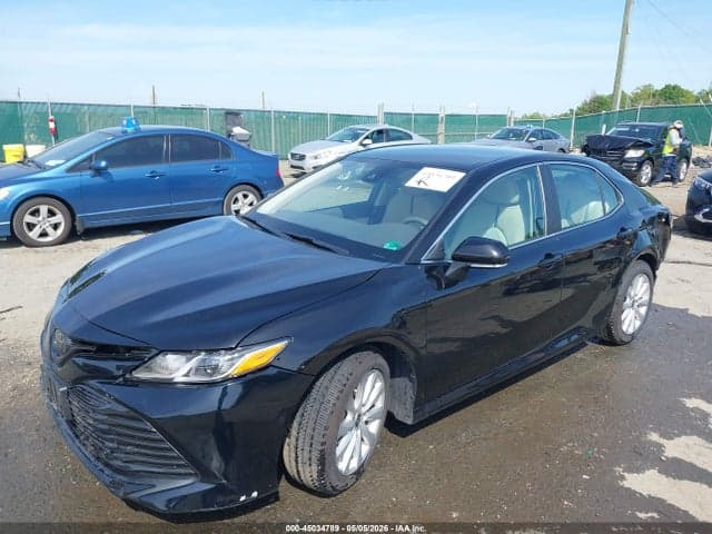 2020 TOYOTA CAMRY LE AWD 2