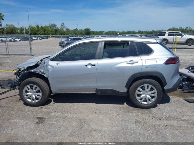 2026 TOYOTA COROLLA CROSS L 15