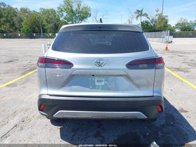 2026 TOYOTA COROLLA CROSS L 17