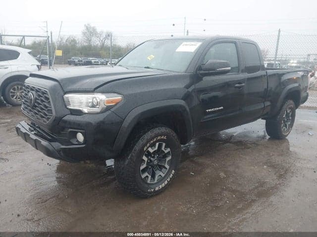 2020 TOYOTA TACOMA 2