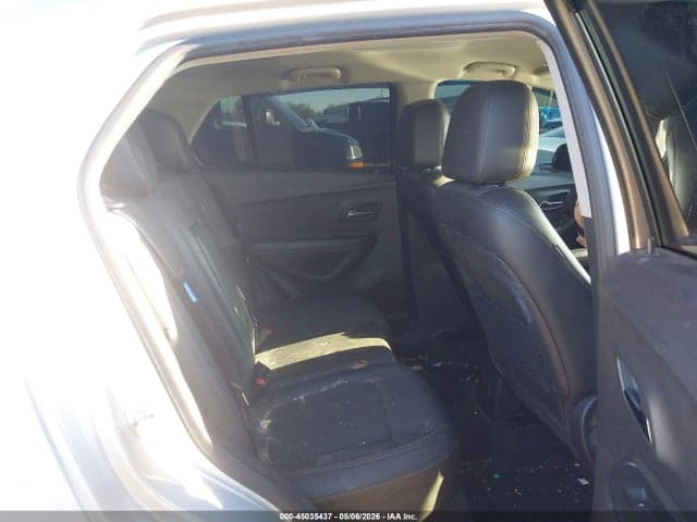 2020 CHEVROLET TRAX FWD LT 8