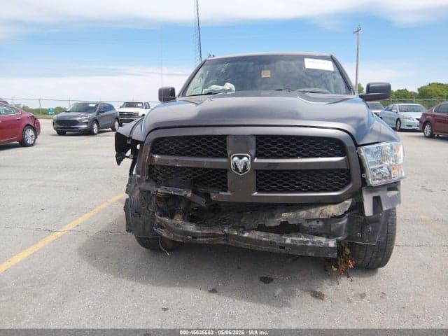 2018 RAM 1500 EXPRESS 4X4 6'4 BOX 13