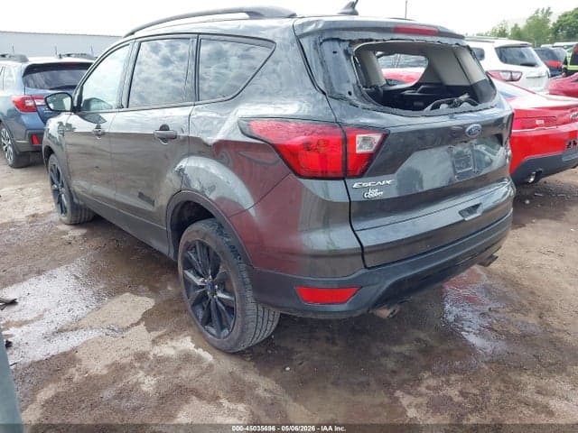 2019 FORD ESCAPE SE 3