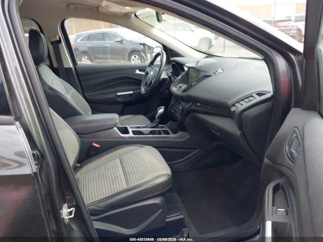 2019 FORD ESCAPE SE 5