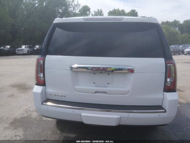 2018 GMC YUKON DENALI 16