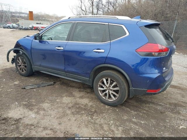 2017 NISSAN ROGUE SV 3