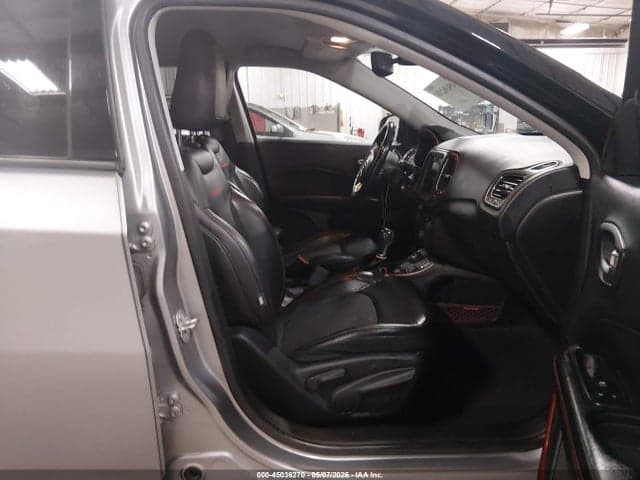 2019 JEEP COMPASS TRAILHAWK 4X4 5