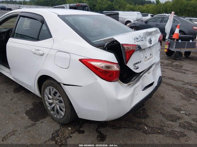 2017 TOYOTA COROLLA LE 17