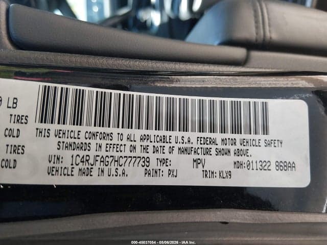 2017 JEEP GRAND CHEROKEE ALTITUDE 4X4 9