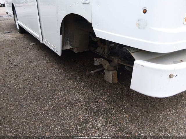 2019 FORD F-59 COMMERCIAL STRIPPED 10