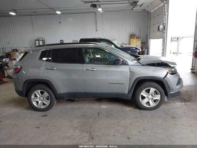 2022 JEEP COMPASS LATITUDE 4X4 13