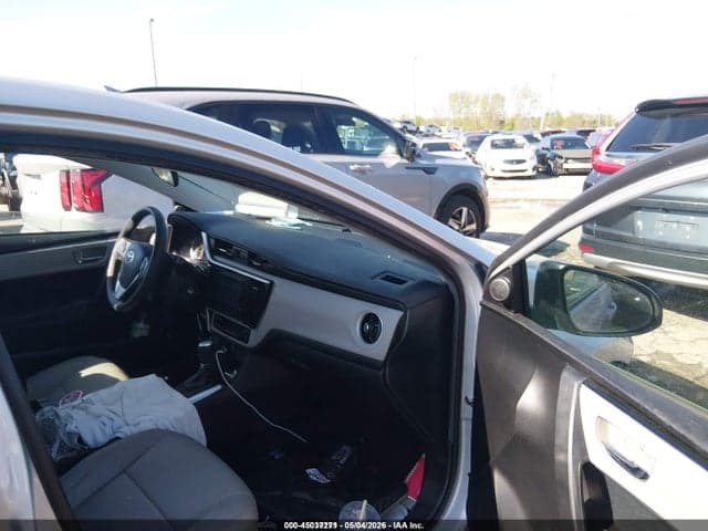 2017 TOYOTA COROLLA LE 5