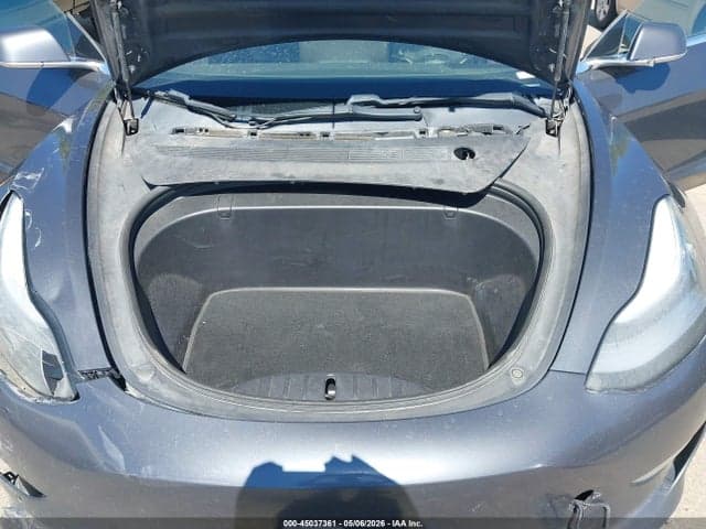 2019 TESLA MODEL 3 LONG RANGE/PERFORMANCE 10