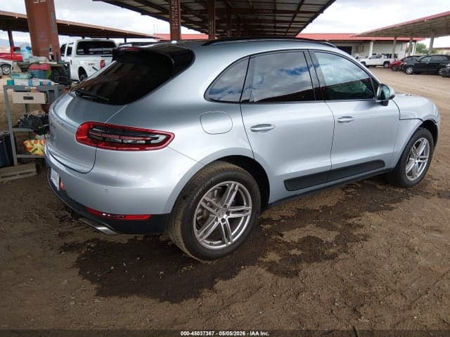 2018 PORSCHE MACAN 4