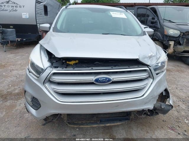 2018 FORD ESCAPE SE 12