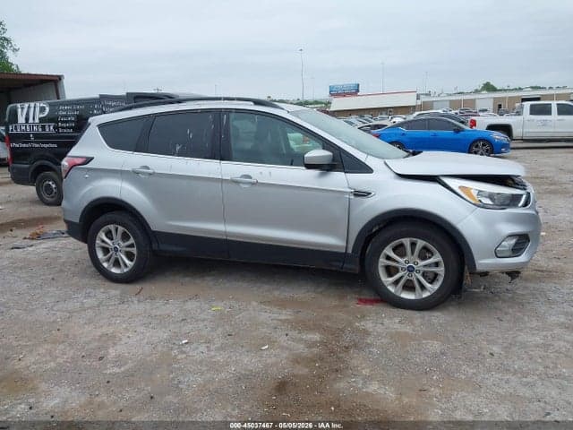 2018 FORD ESCAPE SE 13