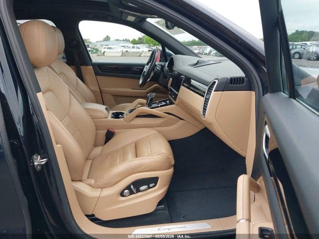 2019 PORSCHE CAYENNE 5