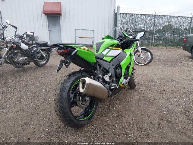 2025 KAWASAKI ZX1002 M 4
