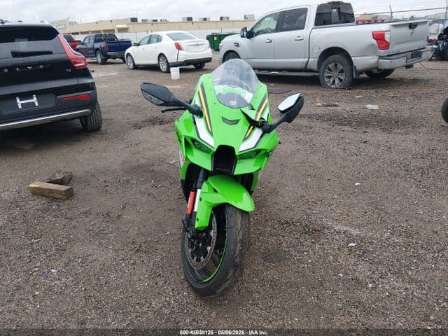 2025 KAWASAKI ZX1002 M 5