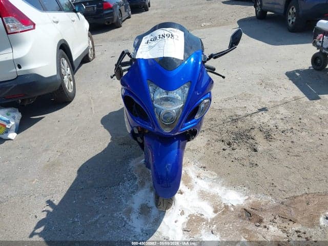 2017 SUZUKI GSX1300 RA 6