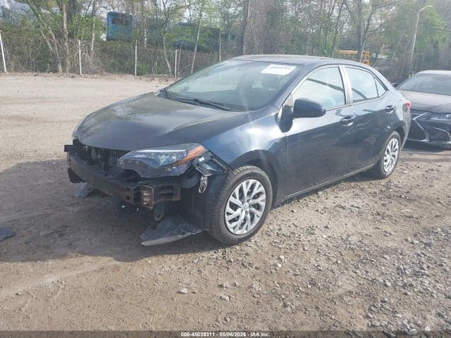 2018 TOYOTA COROLLA LE 2