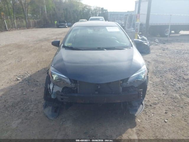 2018 TOYOTA COROLLA LE 13